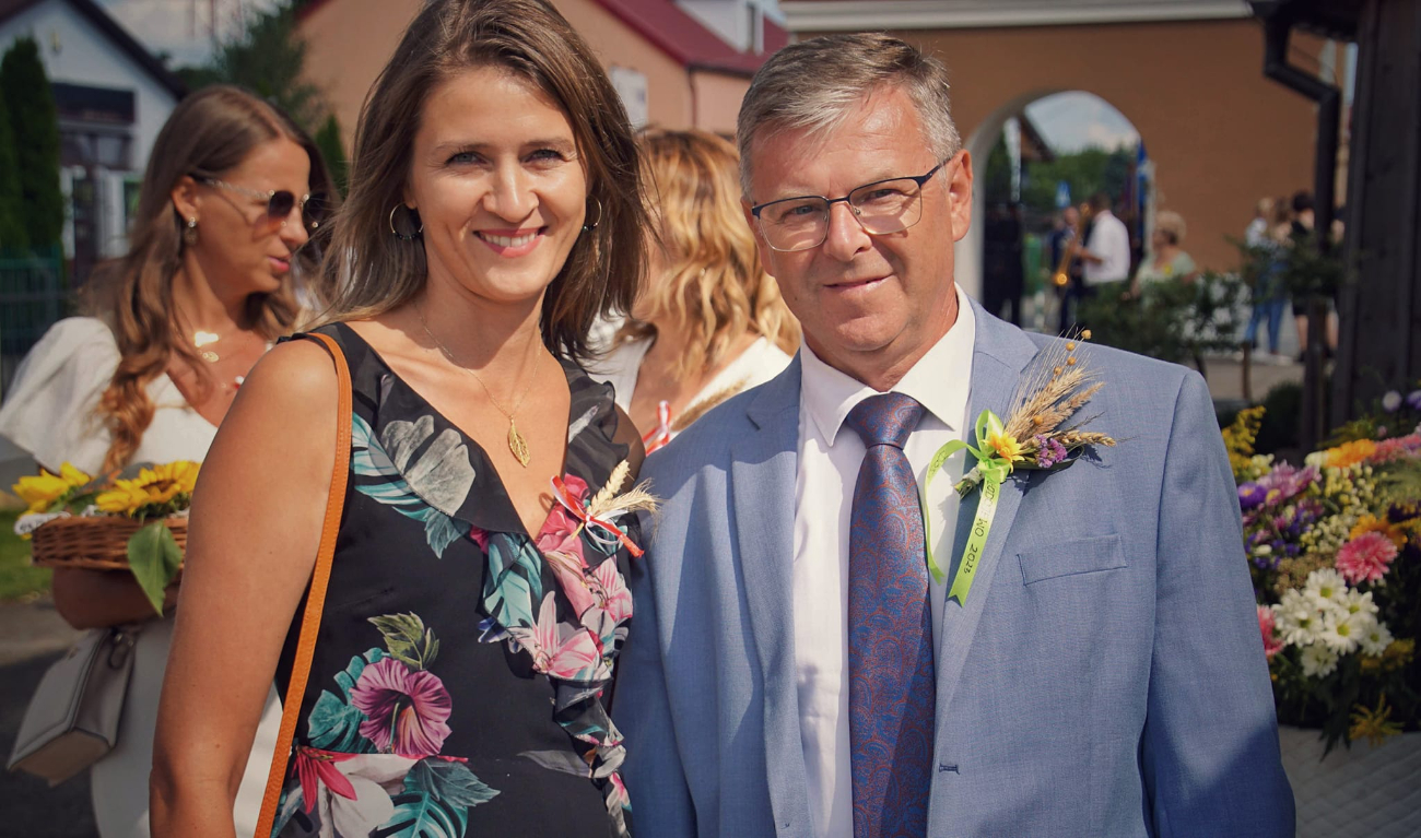 Dożynki powiatowe. Zdjęcia z uroczystości w kościele