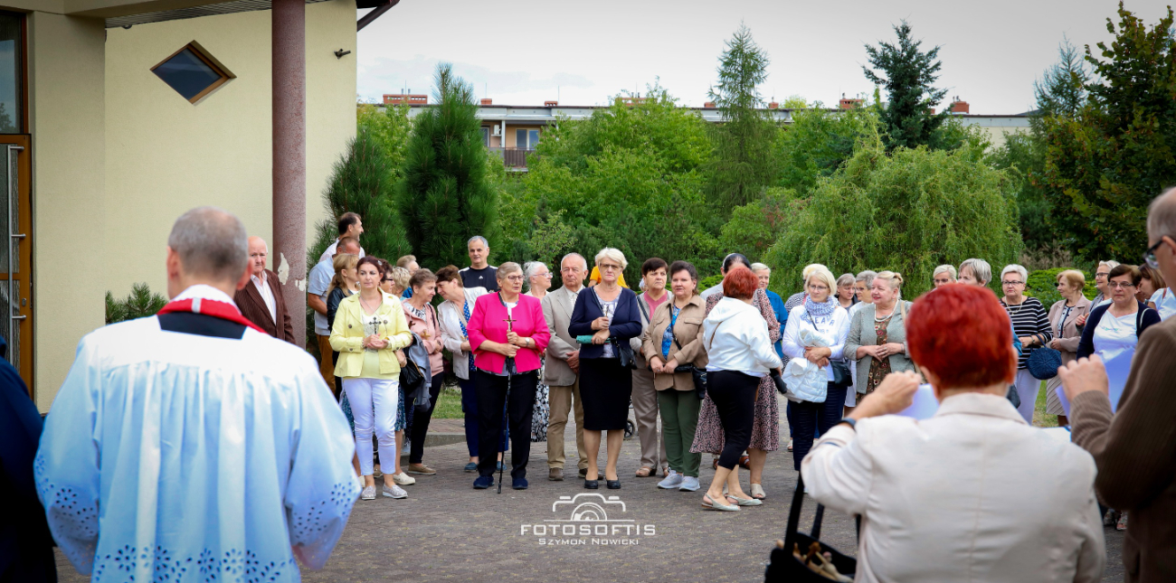 Droga Krzyżowa przeszła ulicami Słupcy ZDJĘCIA