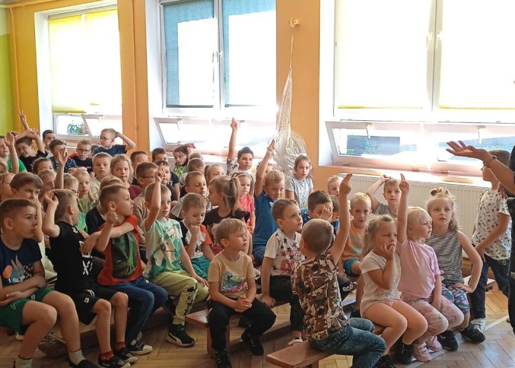 Policjantka w Kotuni