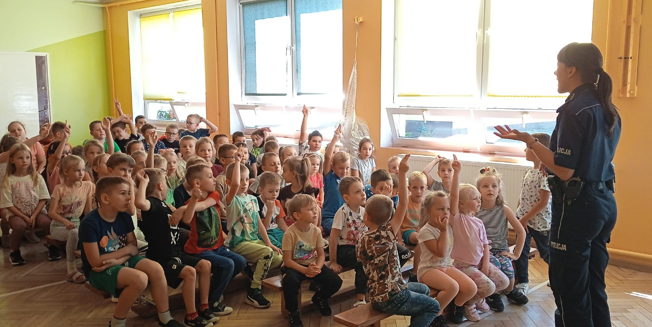 Policjantka w Kotuni