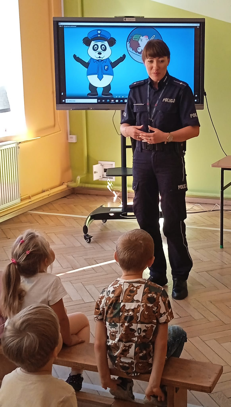 Policjantka w Kotuni