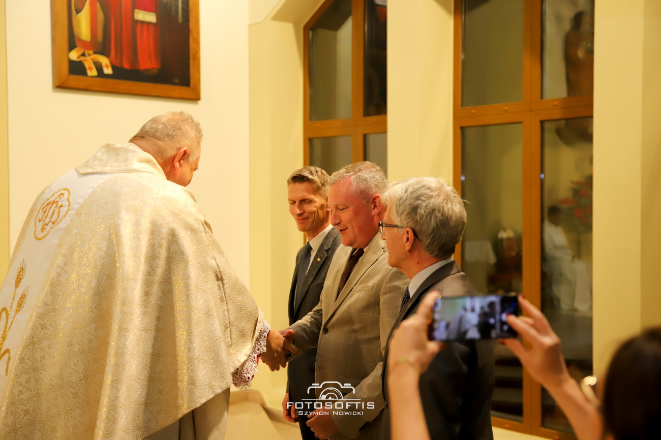 Uroczyście przyjęli figurę. W Kozalu trwają dni skupienia