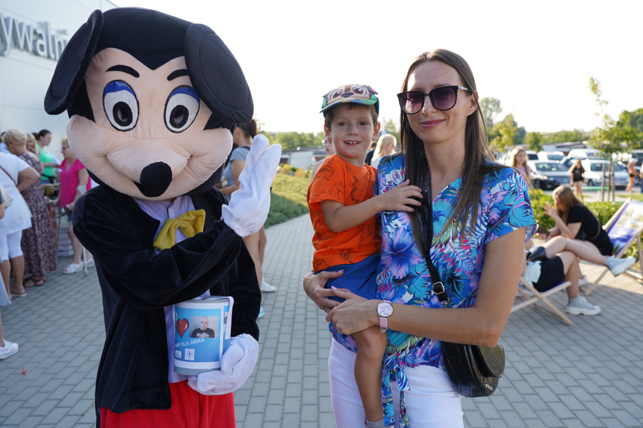 Jedynka dla Arka. Zbierali pieniądze na leczenie