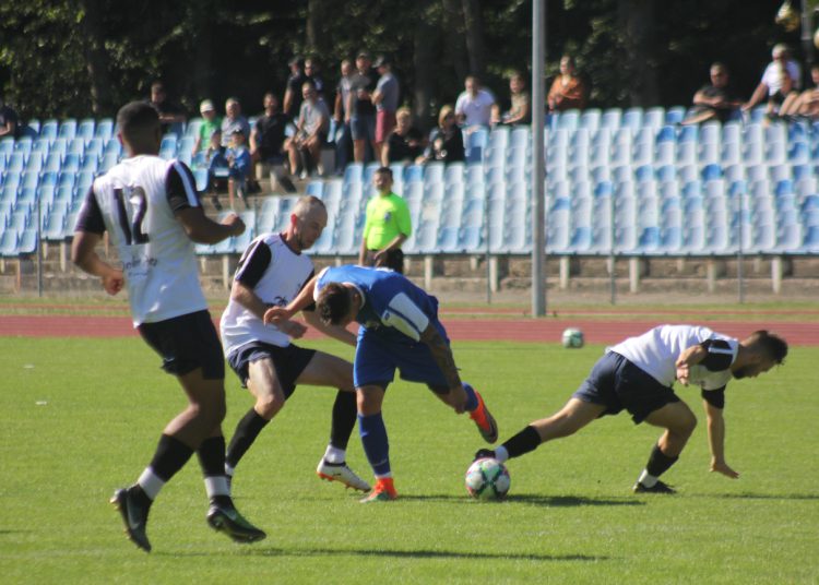 Derby dla Polanina, porażka Czarnych