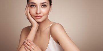 Skóra z niedoskonałościami – postaw na właściwą pielęgnację