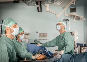 Nowoczesna operacja w szpitalu. Bez szpecenia