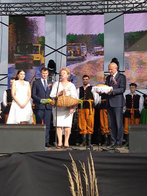 Dożynki Powiatowe w Młodojewie