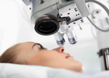 Laserowa korekcja wzroku w Warszawie – najnowsze technologie i metody poprawy ostrości widzenia