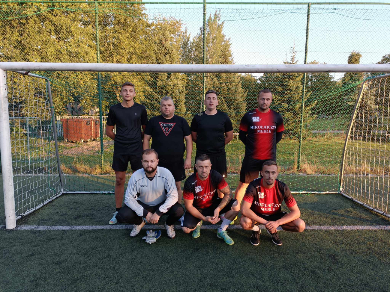 Qźnia pierwszym liderem