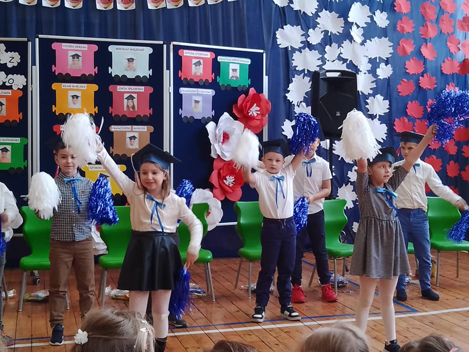 Ślubowały lądkowskie pierwszaczki