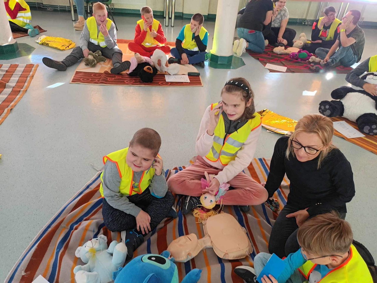 Uratuj Misia. W SOSW ćwiczyli pierwszą pomoc