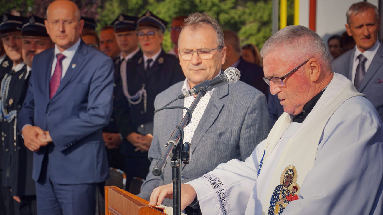 Wielki dzień dla OSP Jarotki ZDJĘCIA
