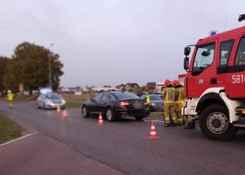 Wypadek w Piotrowicach. Zderzyły się dwa auta