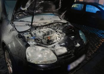 W Słupcy palił się samochód