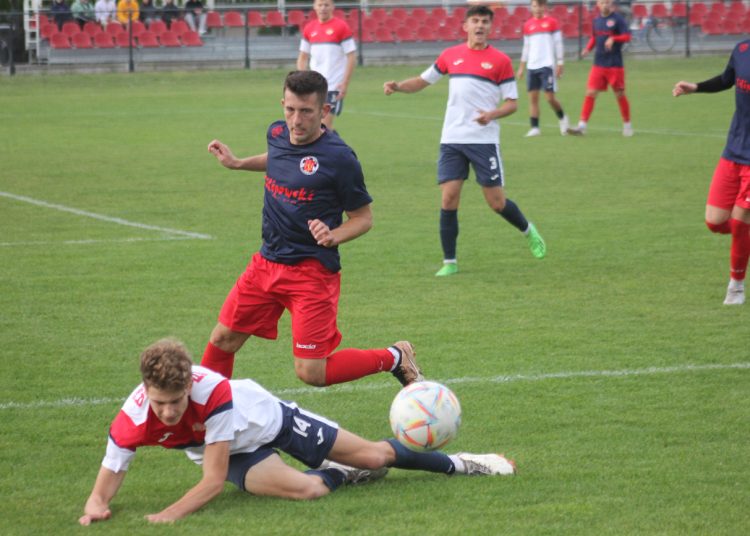 Trzy czerwone, trzy stracone