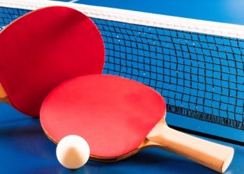 Mikołajkowy tenis stołowy