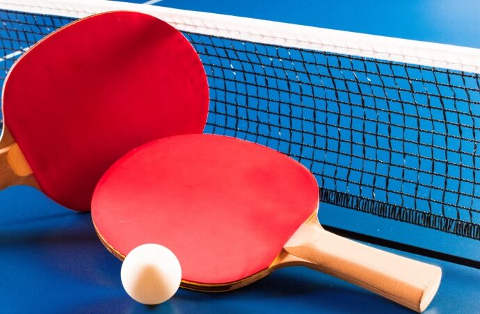 Mikołajkowy tenis stołowy