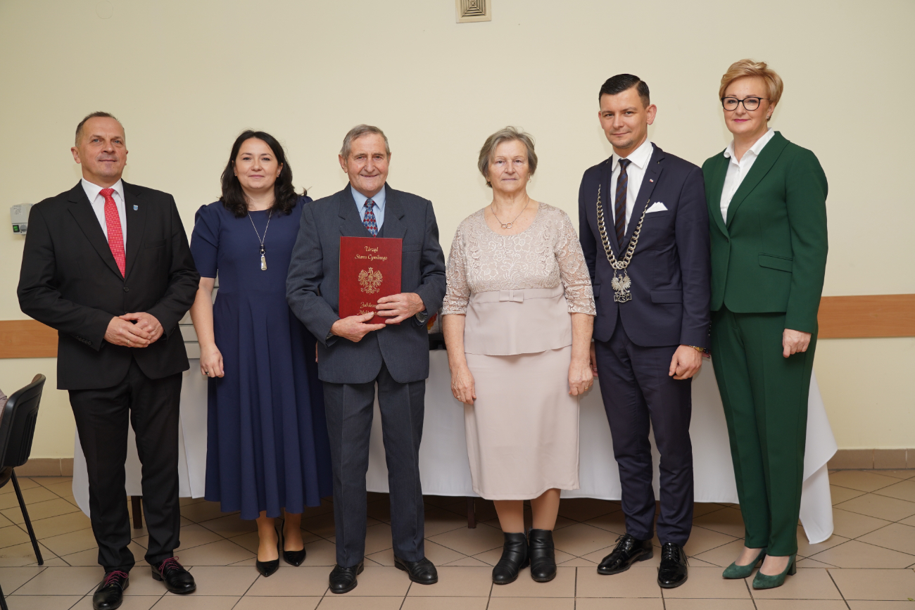 Złote, Szmaragdowe i Kamienne Gody w Ostrowitem ZDJĘCIA