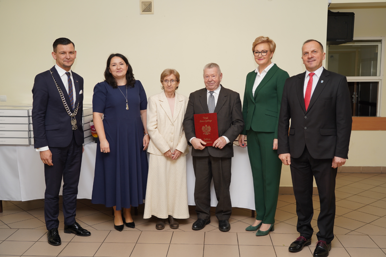 Złote, Szmaragdowe i Kamienne Gody w Ostrowitem ZDJĘCIA