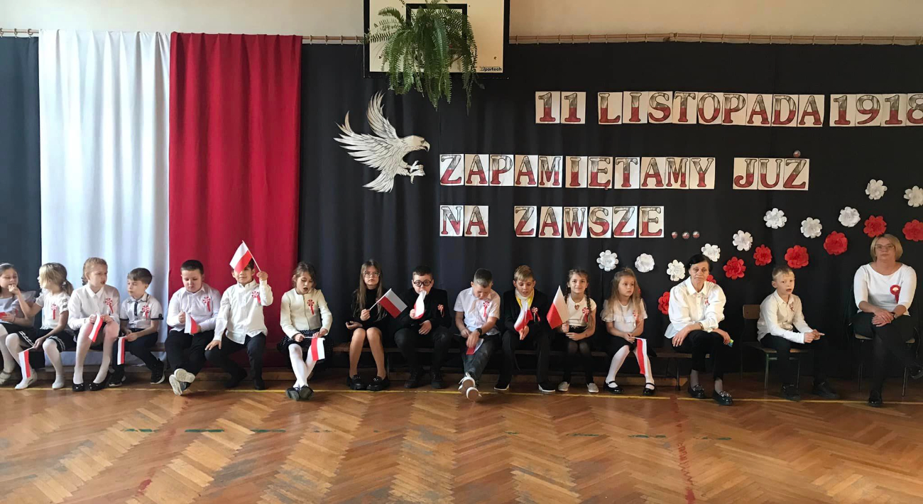 Patriotycznie w Cieninie Kościelnym