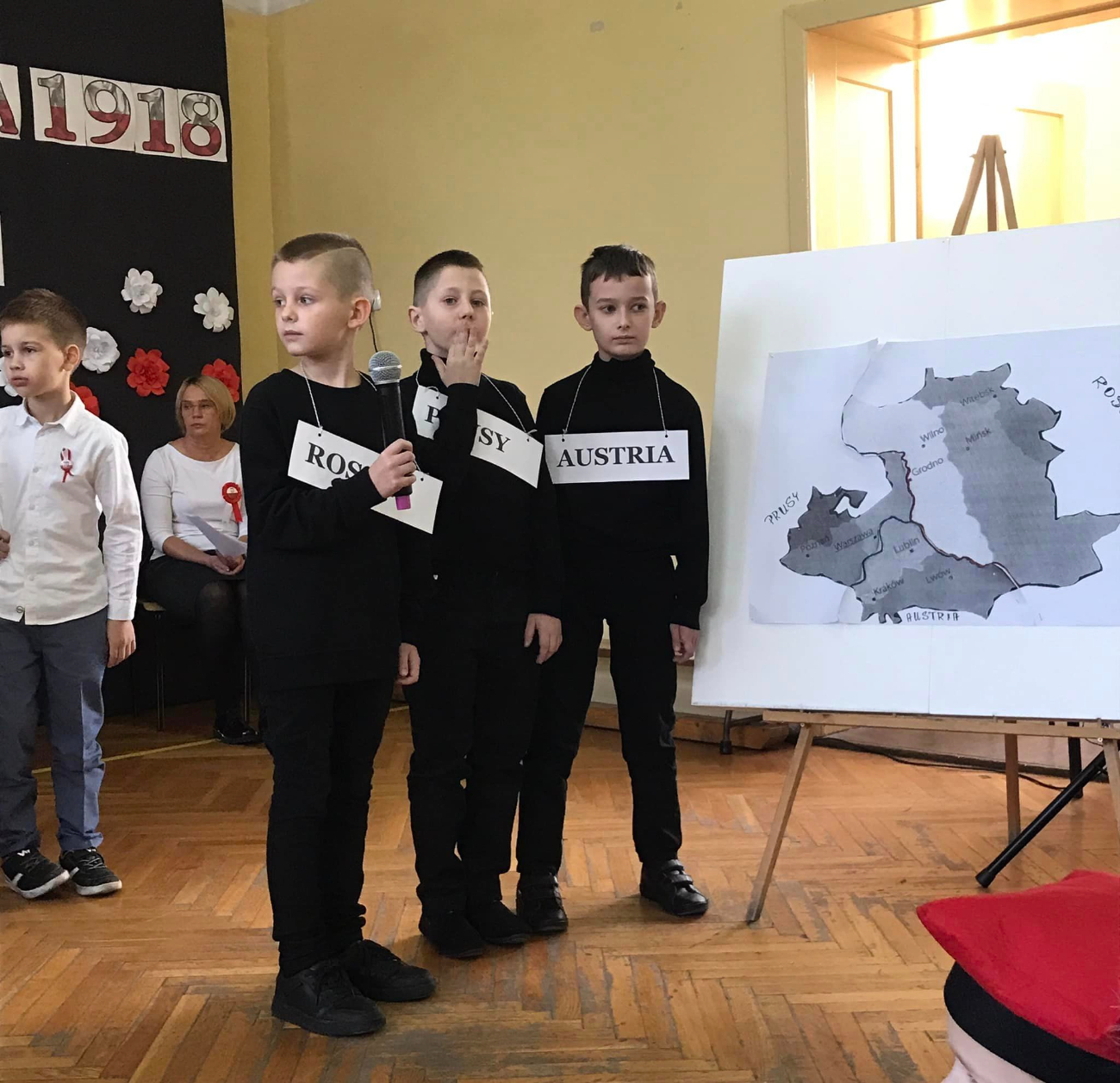 Patriotycznie w Cieninie Kościelnym