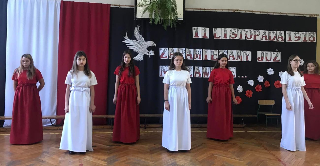 Patriotycznie w Cieninie Kościelnym