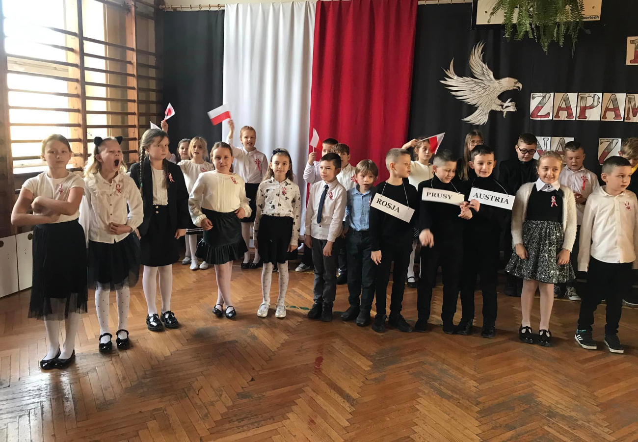 Patriotycznie w Cieninie Kościelnym