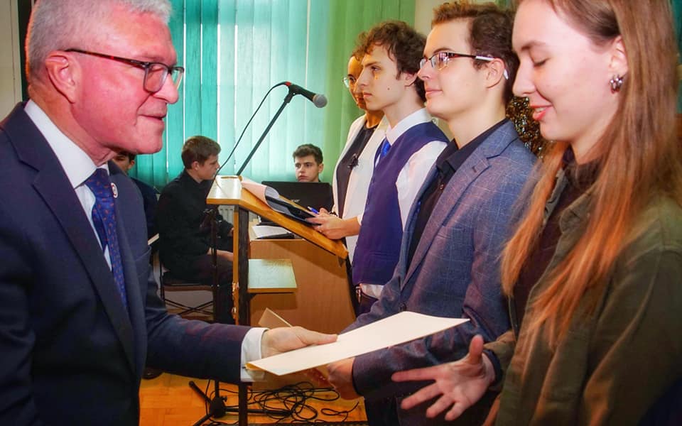 Odebrali stypendia przyznane przez premiera