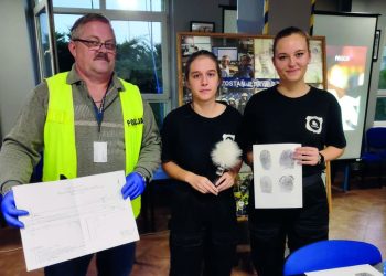 Służbę ma we krwi. Od 35 lat nosi mundur i nie myśli o emeryturze