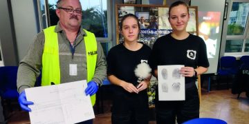 Służbę ma we krwi. Od 35 lat nosi mundur i nie myśli o emeryturze