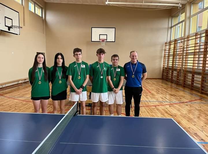 Podwójne mistrzostwo ekonomika