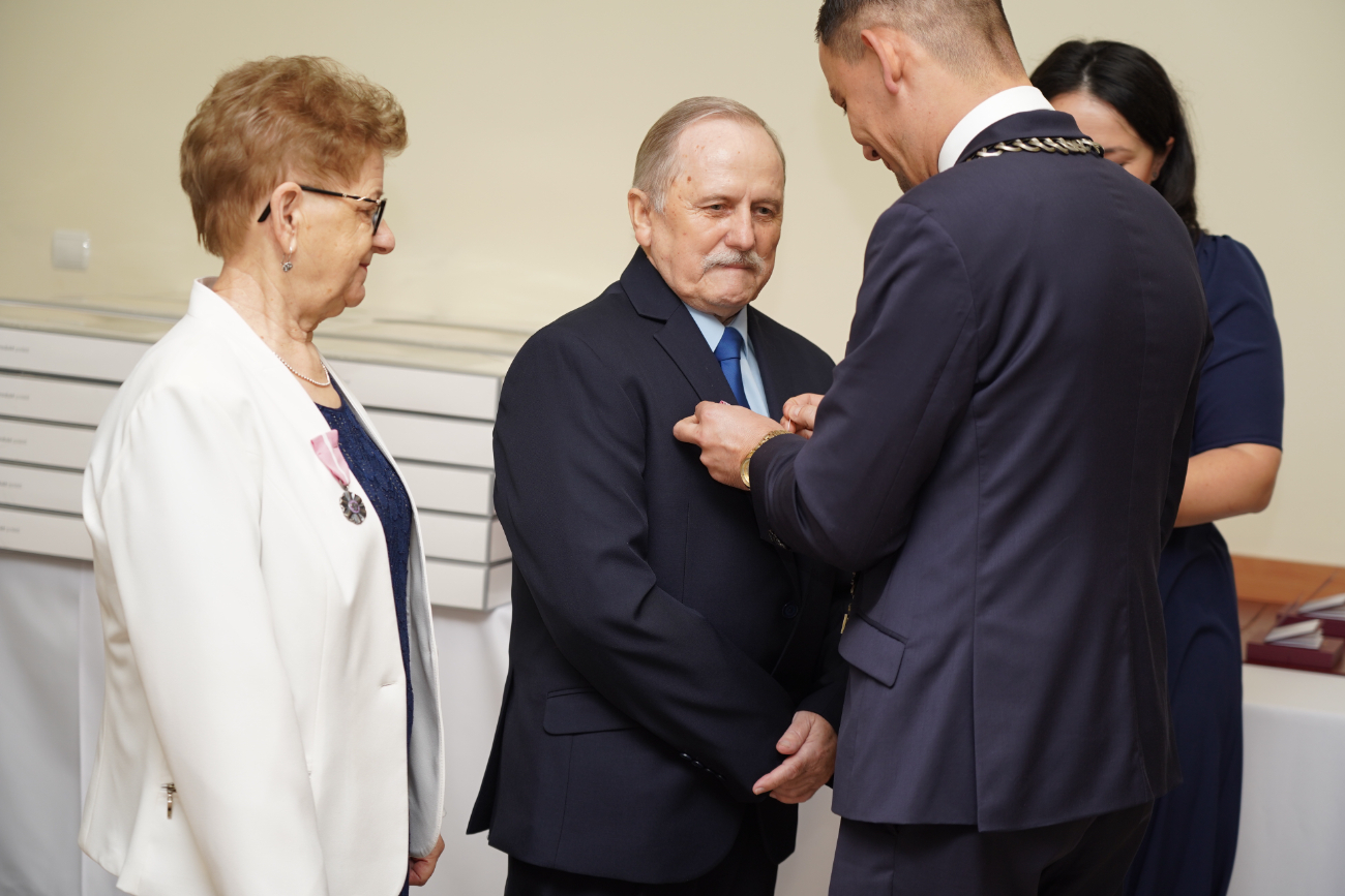 Złote, Szmaragdowe i Kamienne Gody w Ostrowitem ZDJĘCIA