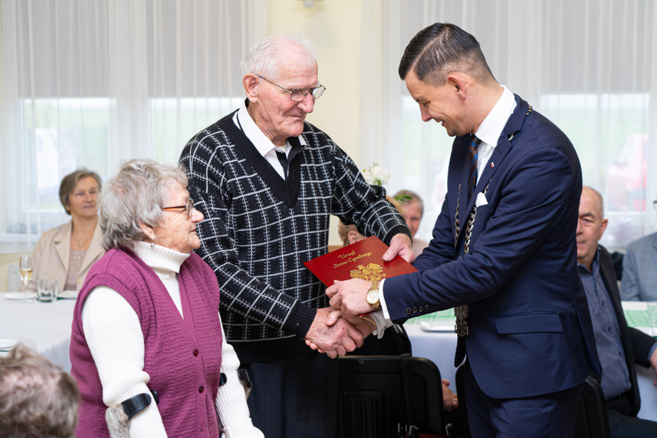 Złote, Szmaragdowe i Kamienne Gody w Ostrowitem ZDJĘCIA