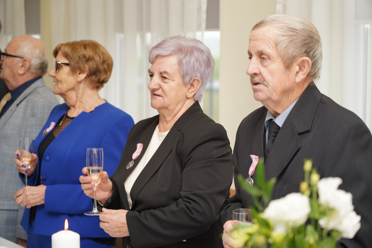 Złote, Szmaragdowe i Kamienne Gody w Ostrowitem ZDJĘCIA