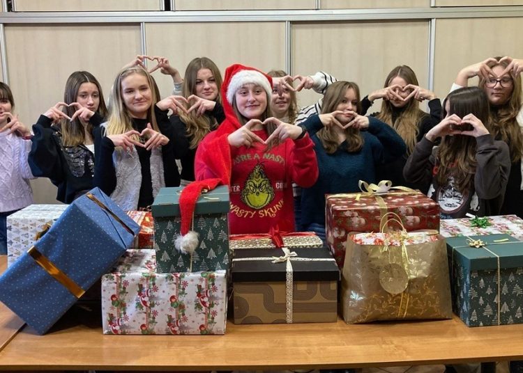 „Paczka dobroci”. Obdarują seniorów