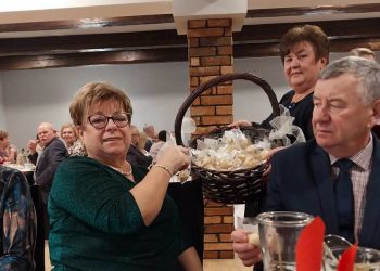 Były wróżby i niespodzianki