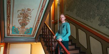 Odkrył tajemnice i piękno poznańskich dzielnic. Pokazał to w książce!