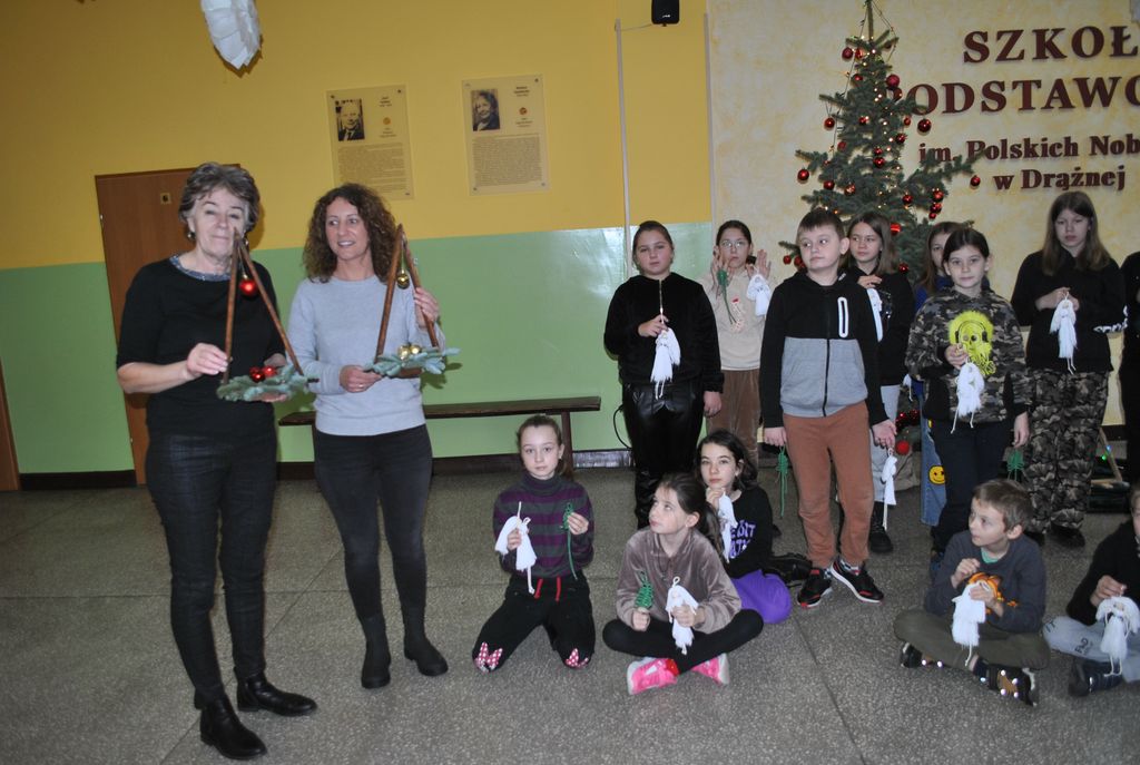 Warsztaty z makramy w Drążnej