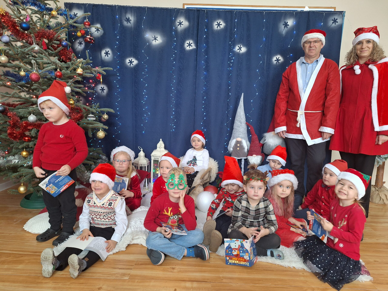 Gminny Mikołaj zawitał do przedszkoli