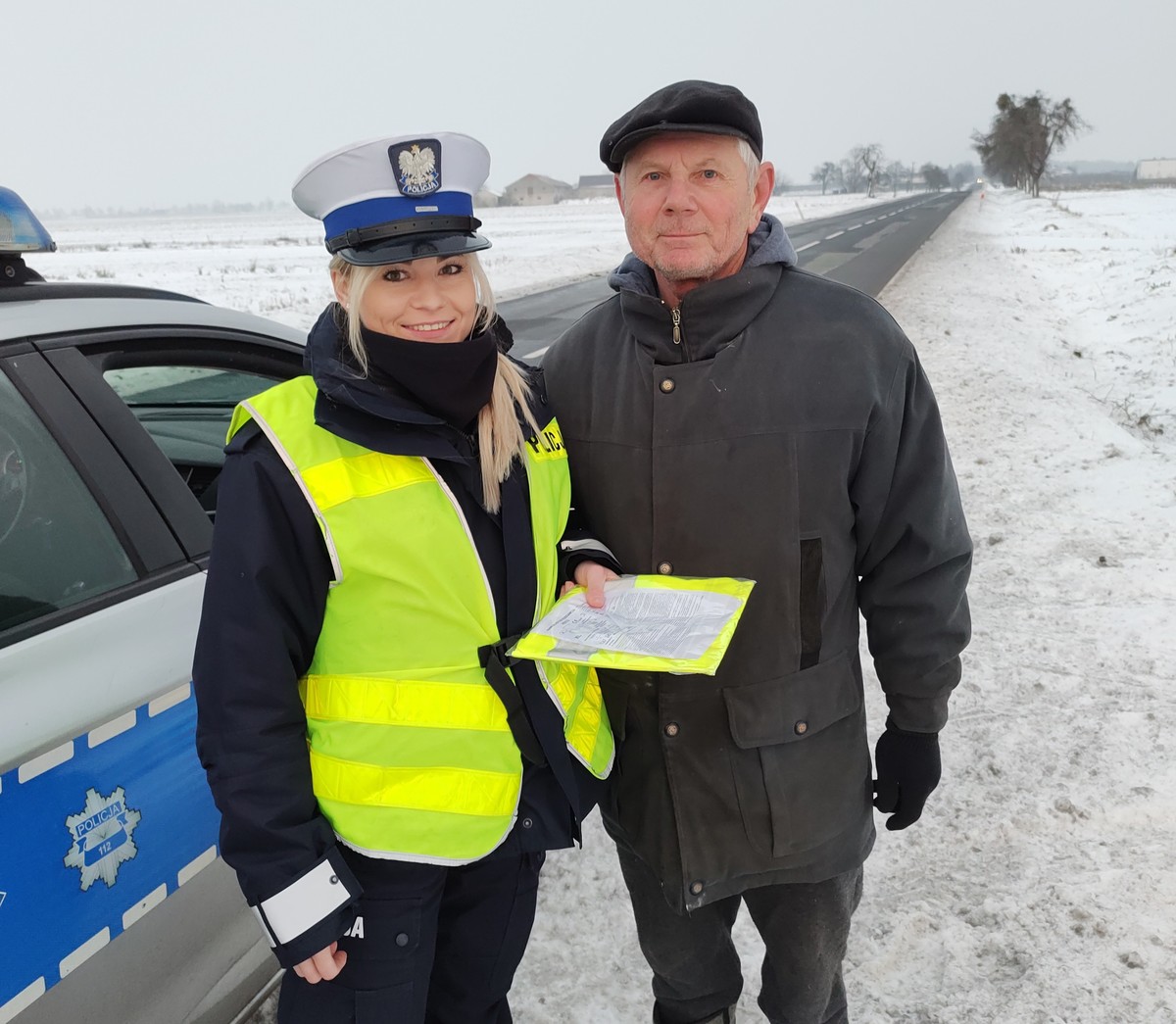 Odblaskowe Mikołajki z policjantami