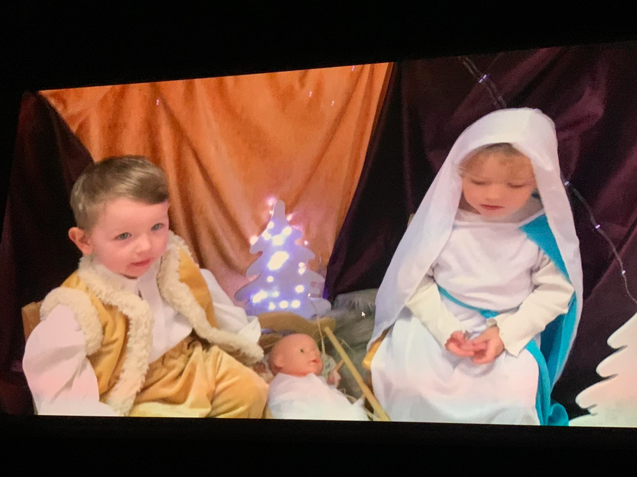 Koncert świąteczny Małych Odkrywców z Piotrowic