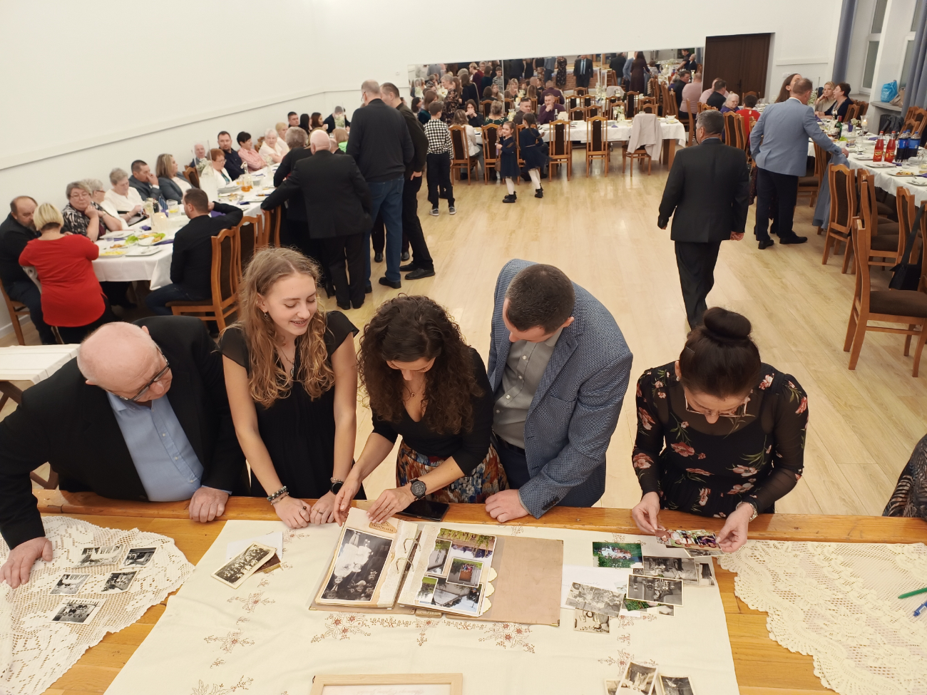 Przyleciał z USA, by poznać rodzinę