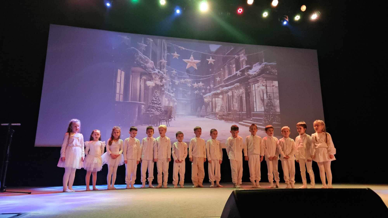 Koncert świąteczny Małych Odkrywców z Piotrowic