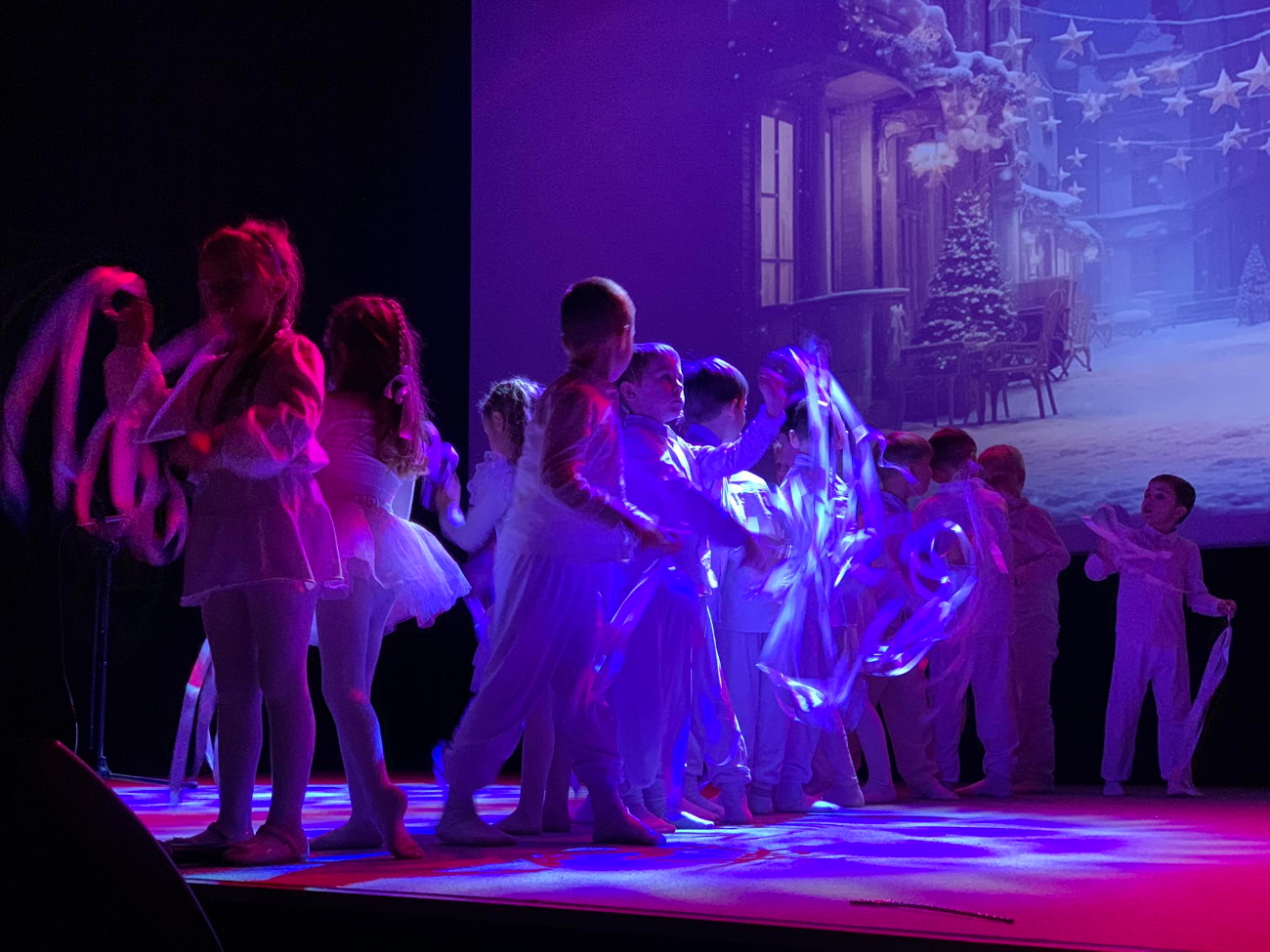 Koncert świąteczny Małych Odkrywców z Piotrowic