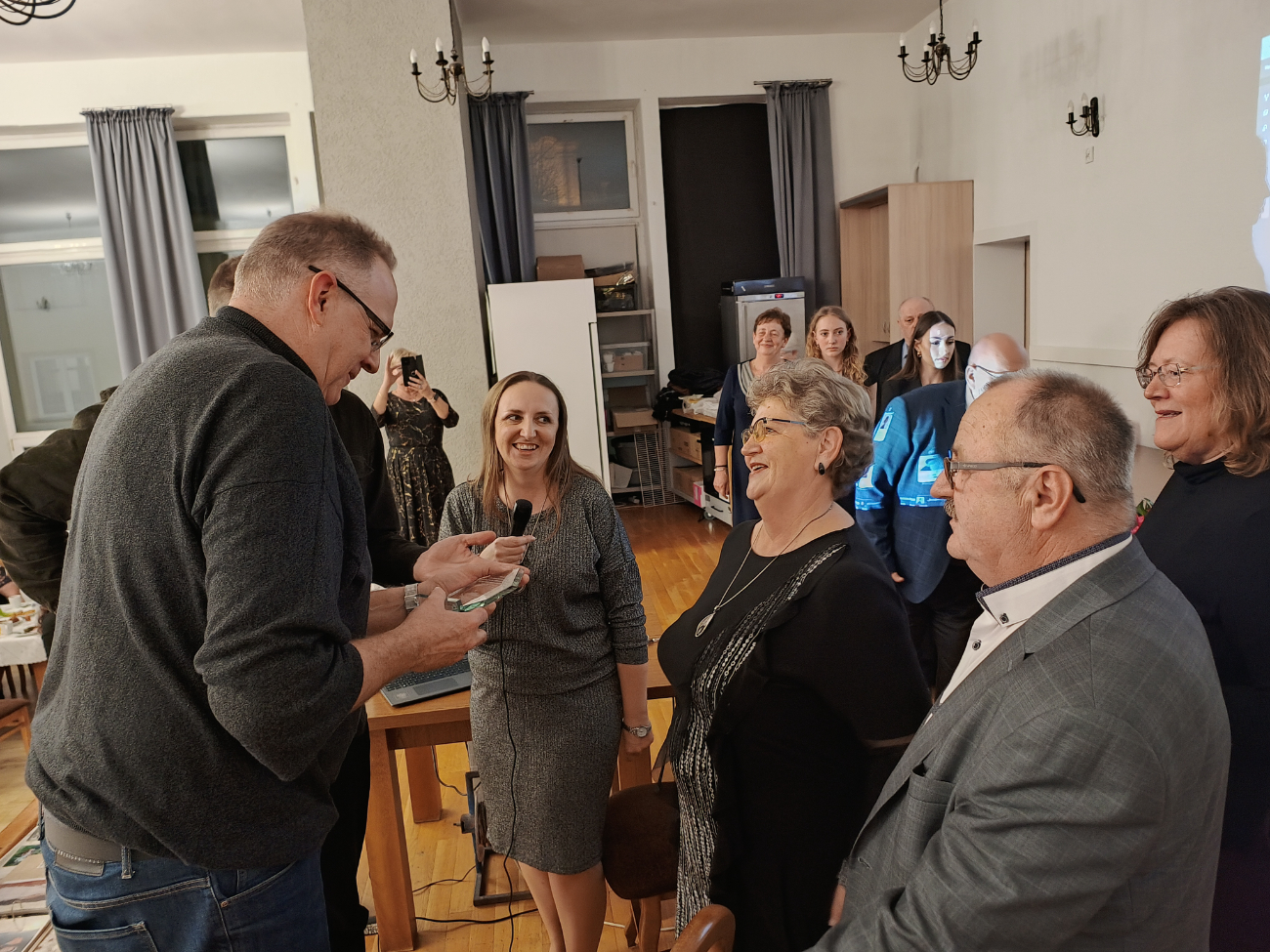 Przyleciał z USA, by poznać rodzinę