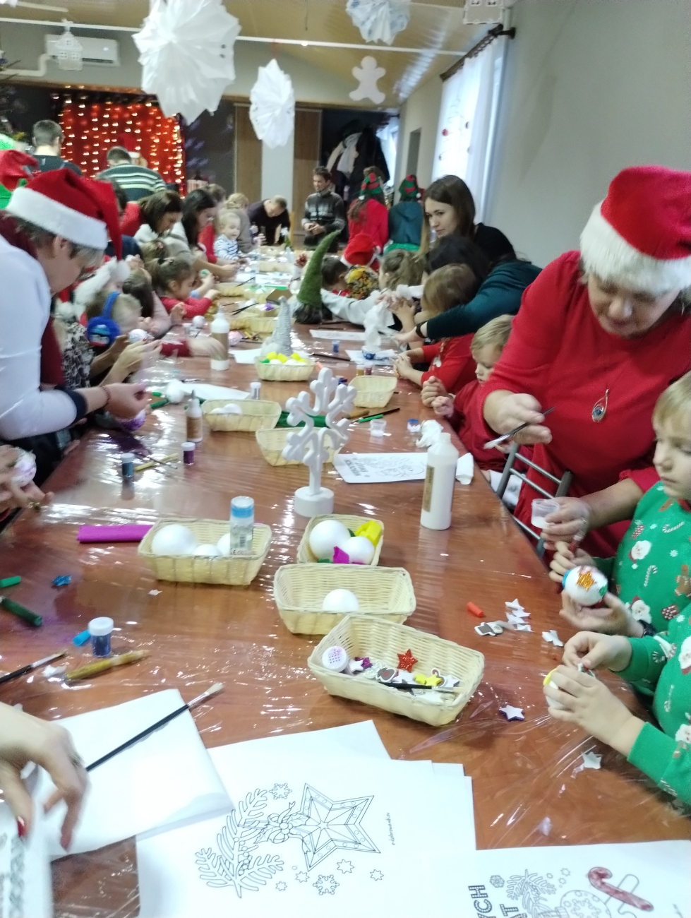 Mikołajki z paniami w Rozalinie