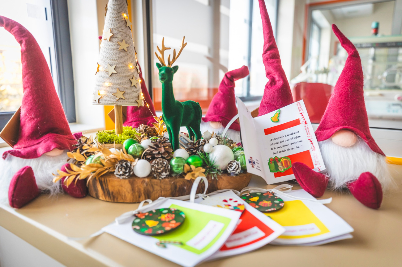 Mikołaj odwiedził słupecki szpital. Zobacz zdjęcia