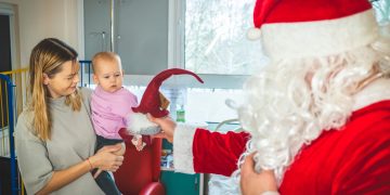 Mikołaj odwiedził słupecki szpital. Zobacz zdjęcia