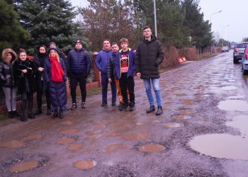 Jest w tragicznym stanie. Mieszkańcy maja dość