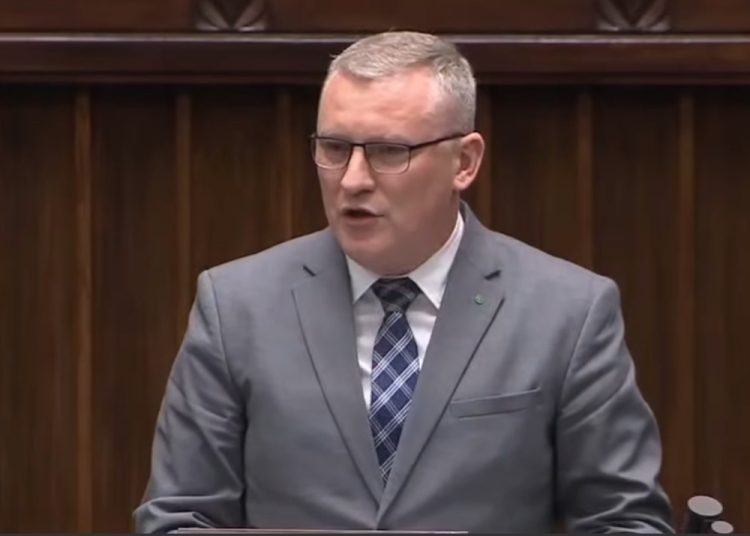 Dopomina się o pieniądze dla pracowników samorządowych